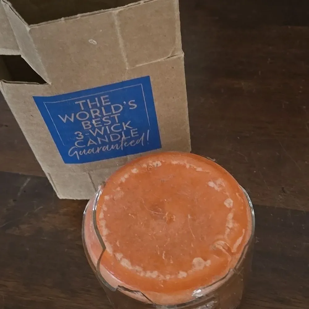 Yankee Candle Sugar and Spice jar candle. New as is glass broke DEADSTOCK  rare